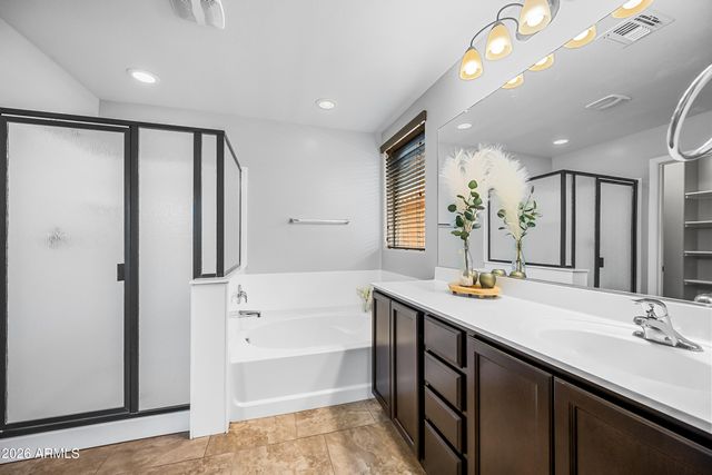 5032 S Curie Way, Mesa, AZ 85212