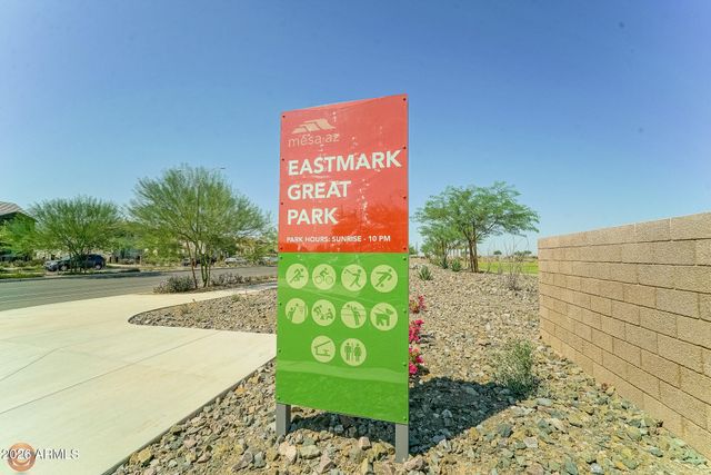 5032 S Curie Way, Mesa, AZ 85212