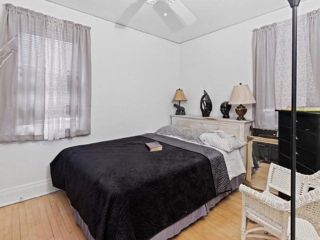 5549 N 33rd STREET, Milwaukee, WI 53209