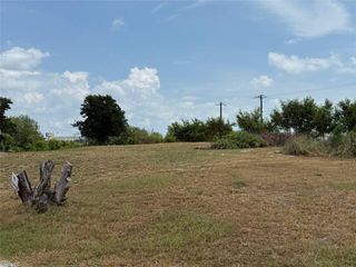 1323 N Staples St, Corpus Christi, TX 78401