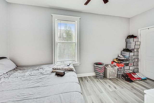 1121 N LAWNDALE Avenue, Chicago, IL 60651