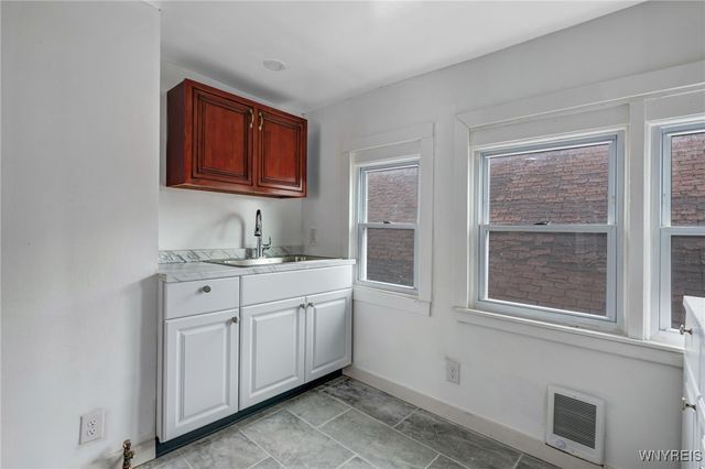 16 Butler Avenue, Buffalo, NY 14208