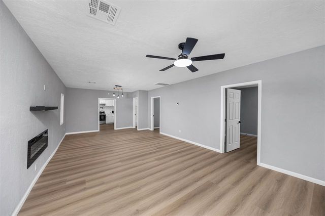 612 NW Euclid Ave, Lawton, OK 73507