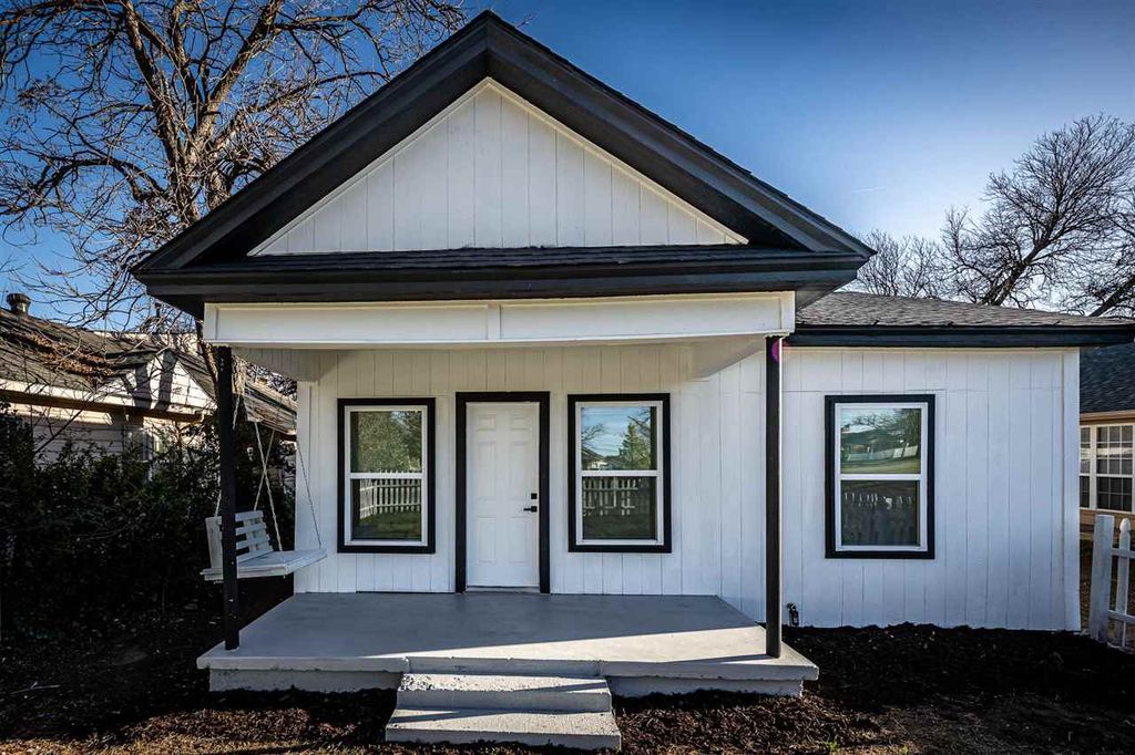 612 NW Euclid Ave, Lawton, OK 73507