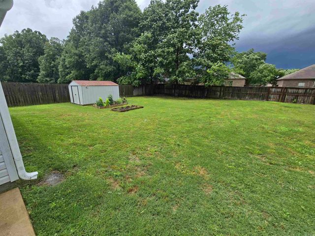 28 Waycross Drive, Greenbrier, AR 72058