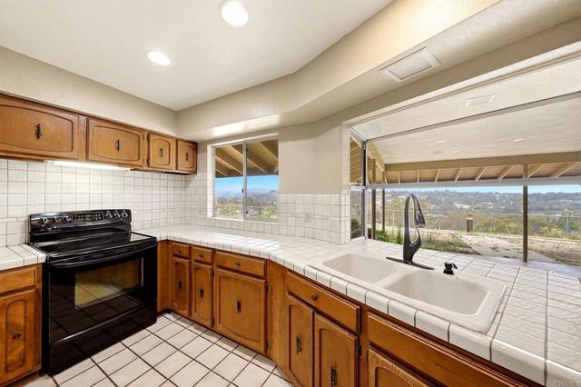 293 Via Del Cerrito, Encinitas, CA 92024