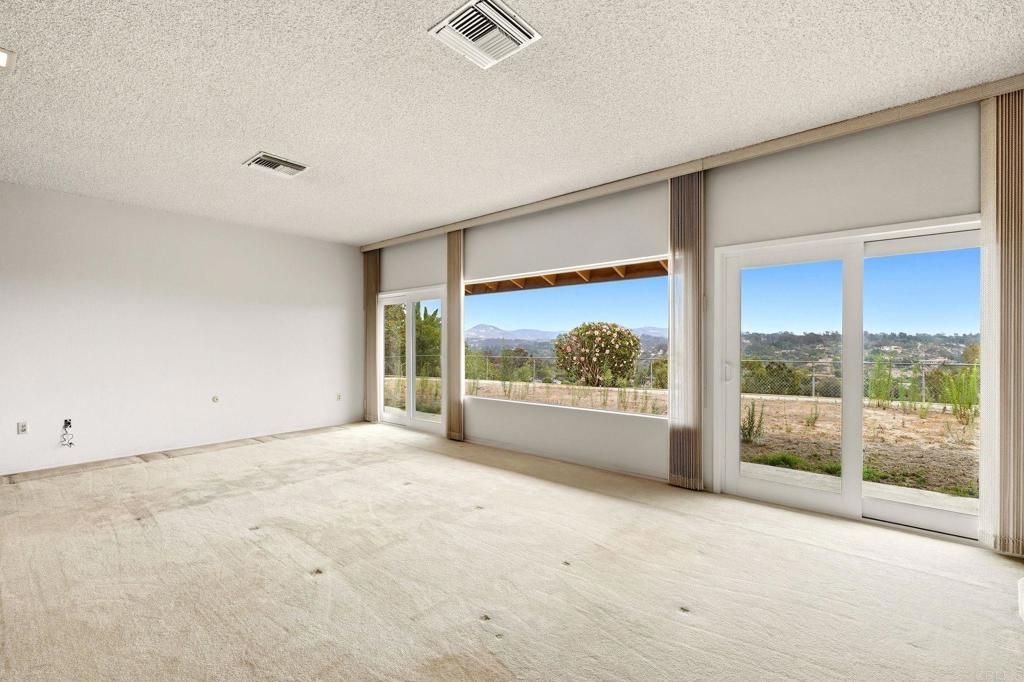 Image 44 of property listing at 293 Via Del Cerrito, Encinitas, CA 92024