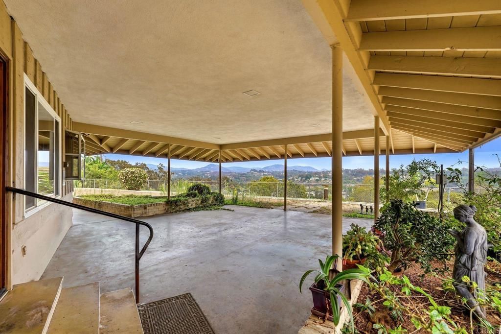 Image 59 of property listing at 293 Via Del Cerrito, Encinitas, CA 92024
