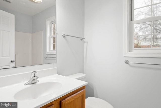 18284 SHINGLE POINT RD, Georgetown, DE 19947