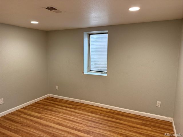281 Lansing St, Aurora, CO 80010