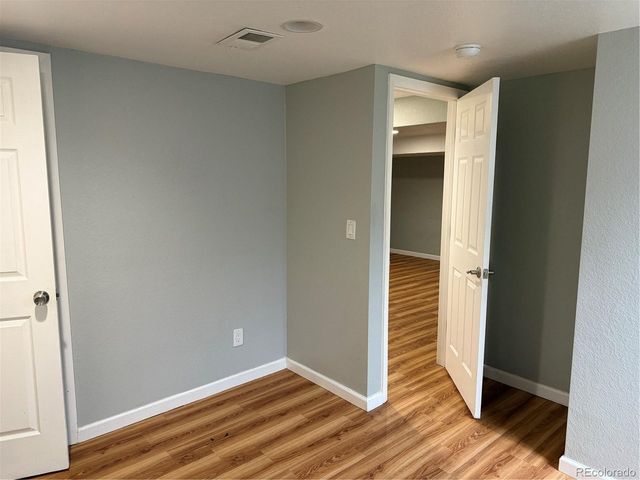 281 Lansing St, Aurora, CO 80010