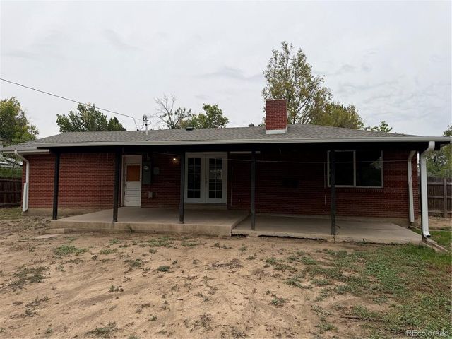 281 Lansing St, Aurora, CO 80010