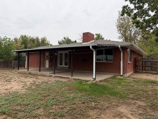 281 Lansing St, Aurora, CO 80010