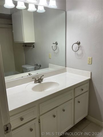4023 E 51st Place, Tulsa, OK 74135