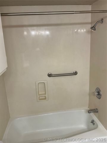 4023 E 51st Place, Tulsa, OK 74135