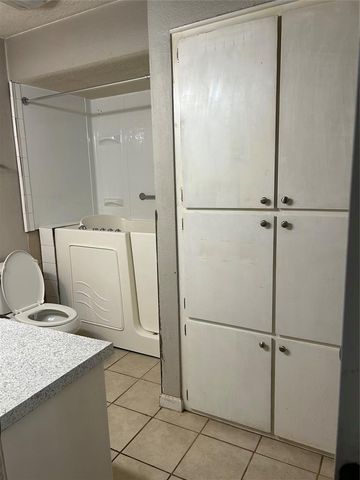 14002 Crossing Way East Way, Edmond, OK 73013