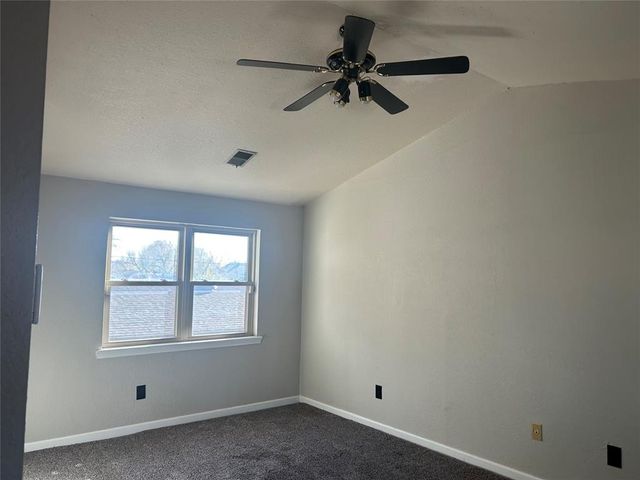 14002 Crossing Way East Way, Edmond, OK 73013