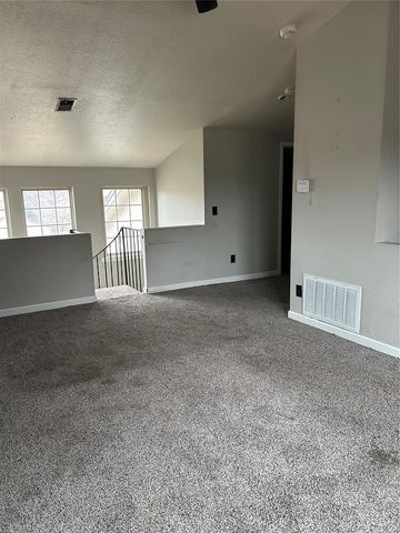 14002 Crossing Way East Way, Edmond, OK 73013