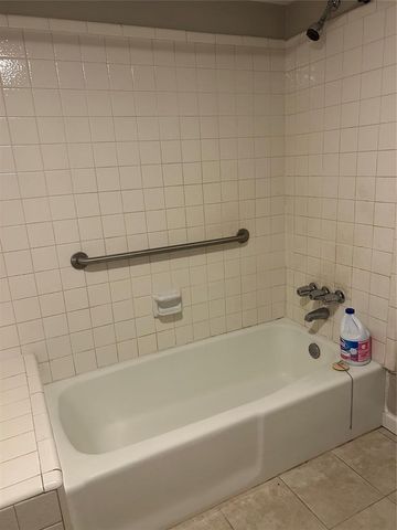 14002 Crossing Way East Way, Edmond, OK 73013