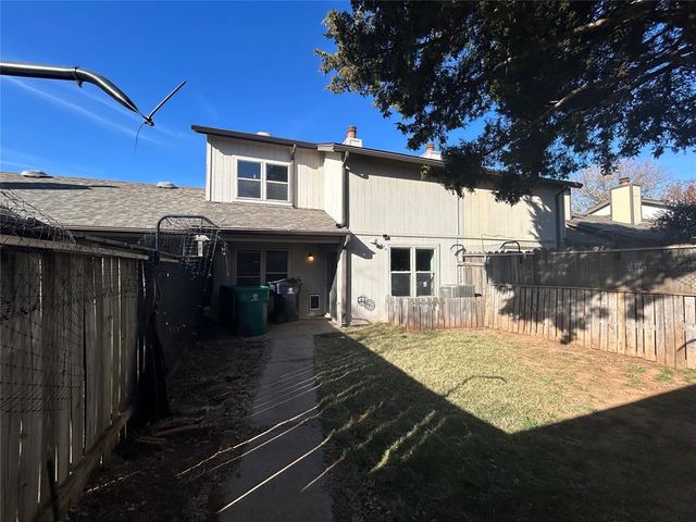 14002 Crossing Way East Way, Edmond, OK 73013