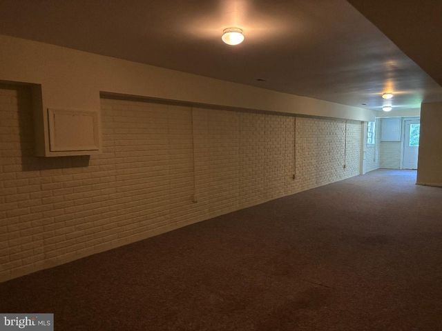 36 ASHLAWN CT, Front Royal, VA 22630