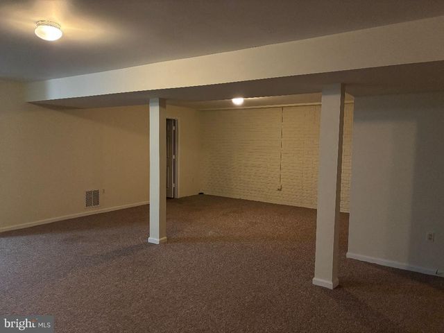 36 ASHLAWN CT, Front Royal, VA 22630