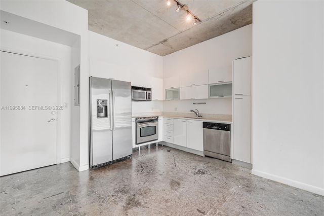 133 NE 2nd Ave 611, Miami, FL 33132