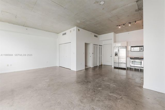 133 NE 2nd Ave 611, Miami, FL 33132