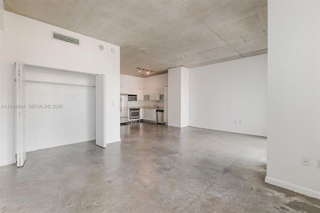 133 NE 2nd Ave 611, Miami, FL 33132