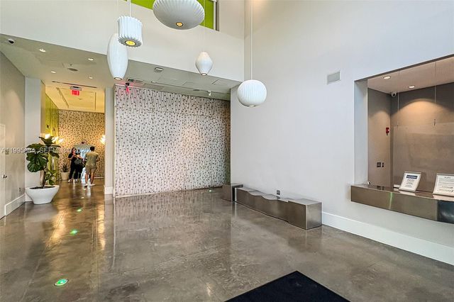 133 NE 2nd Ave 611, Miami, FL 33132