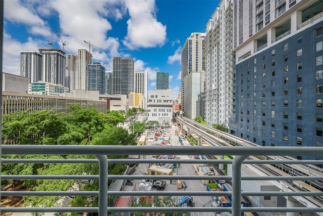 133 NE 2nd Ave 611, Miami, FL 33132