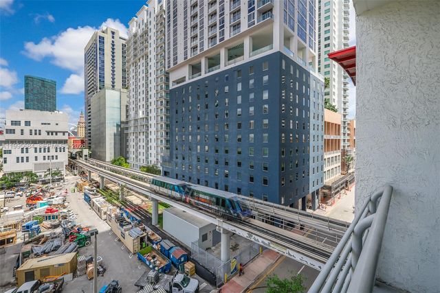 133 NE 2nd Ave 611, Miami, FL 33132