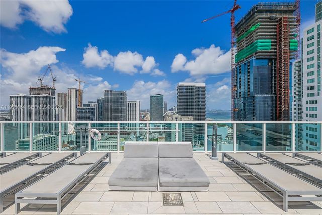 133 NE 2nd Ave 611, Miami, FL 33132