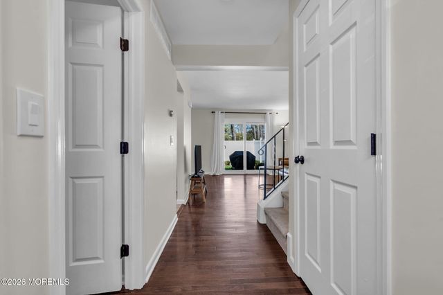 11 Patricia Court, Howell, NJ 07731
