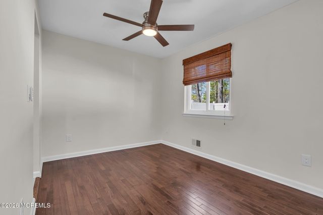 11 Patricia Court, Howell, NJ 07731