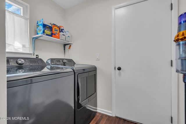 11 Patricia Court, Howell, NJ 07731