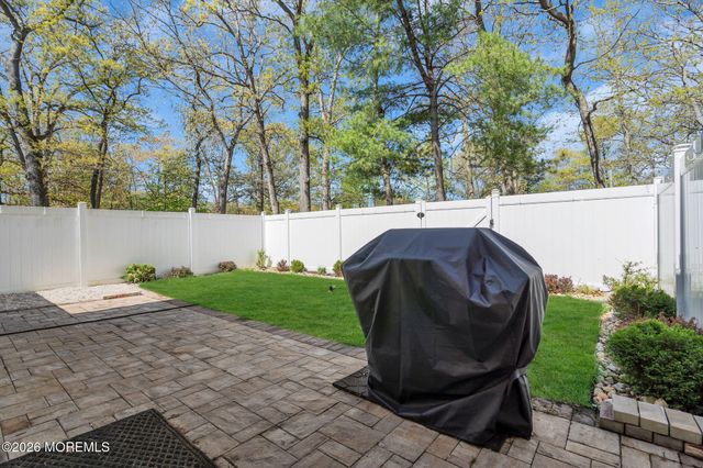 11 Patricia Court, Howell, NJ 07731