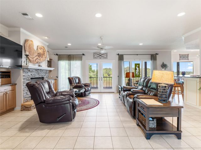 3054 Fm 2611 Road, Brazoria, TX 77422