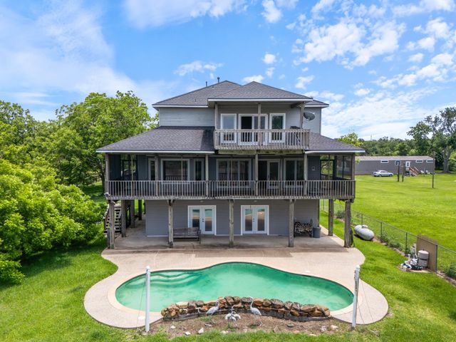 3054 Fm 2611 Road, Brazoria, TX 77422
