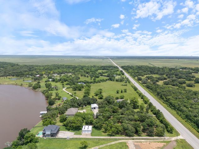 3054 Fm 2611 Road, Brazoria, TX 77422