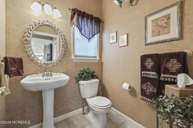 778 Applewood Court, Jackson, NJ 08527