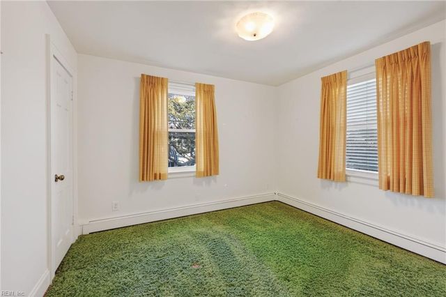 110 75th ST, Virginia Beach, VA 23451