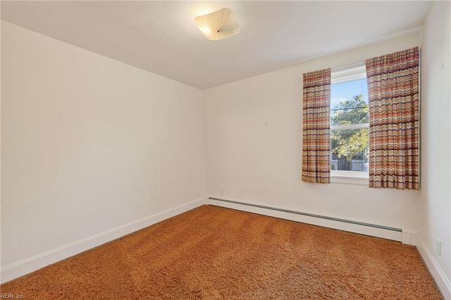 110 75th ST, Virginia Beach, VA 23451