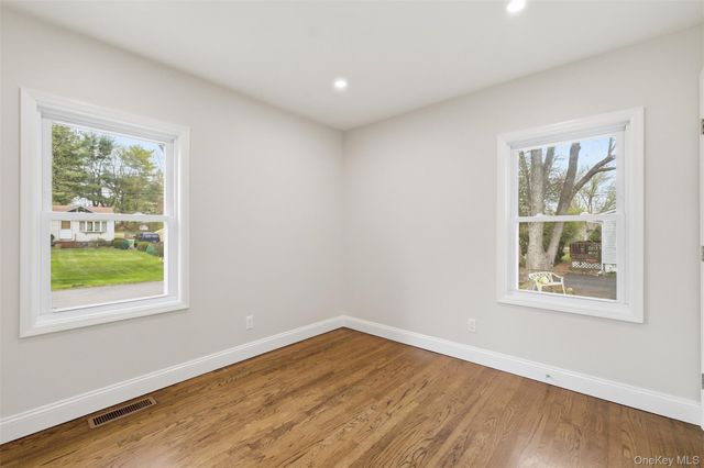 13 Maple Drive, Warwick, NY 10990