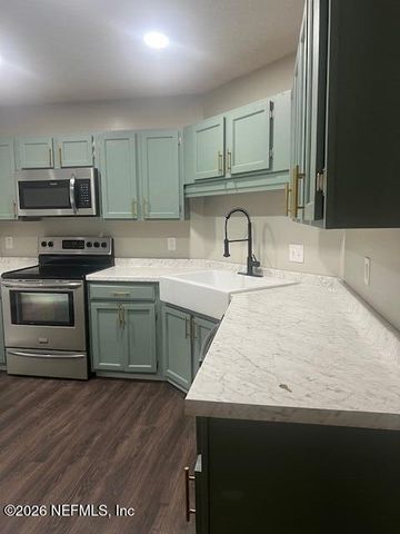 2806 HILSDALE HARBOR Way, Jacksonville, FL 32216