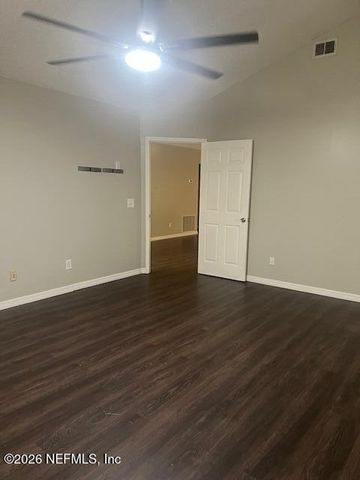 2806 HILSDALE HARBOR Way, Jacksonville, FL 32216
