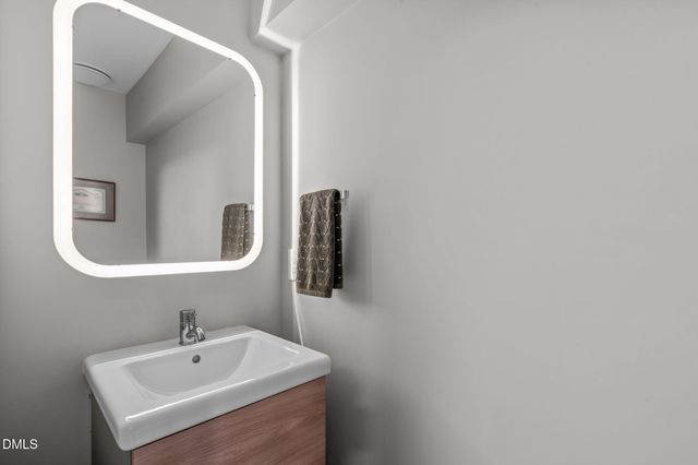 2005 Fox Den, Clayton, NC 27527