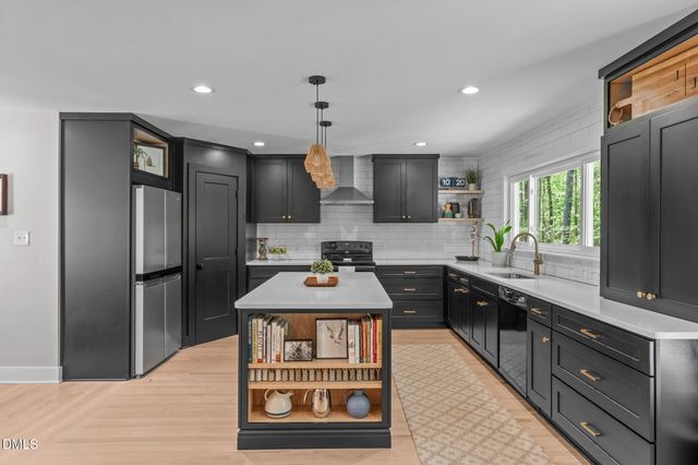 2005 Fox Den, Clayton, NC 27527