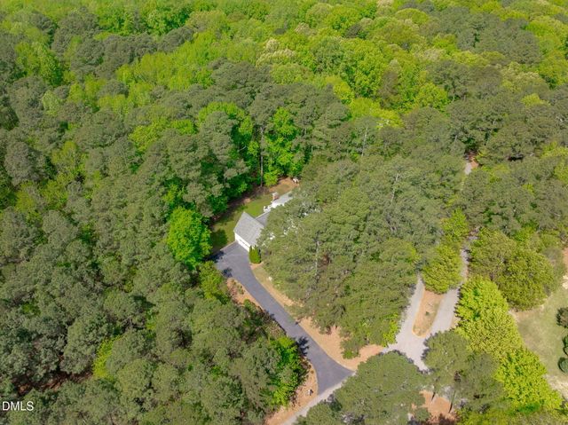 2005 Fox Den, Clayton, NC 27527