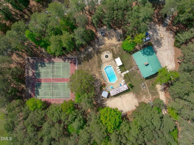 2005 Fox Den, Clayton, NC 27527